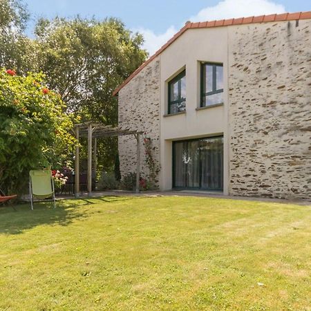 Charmante Maison Renovee A 300M De La Loire Avec Jardin, Terrasse, Wifi Et Equipements Bebe - Fr-1-306-815 Saint-Julien-de-Concelles المظهر الخارجي الصورة